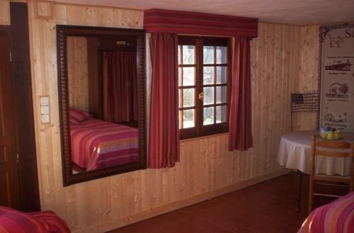 Bed and Breakfast Manoir Du Val Harangt Mardilly Camera foto